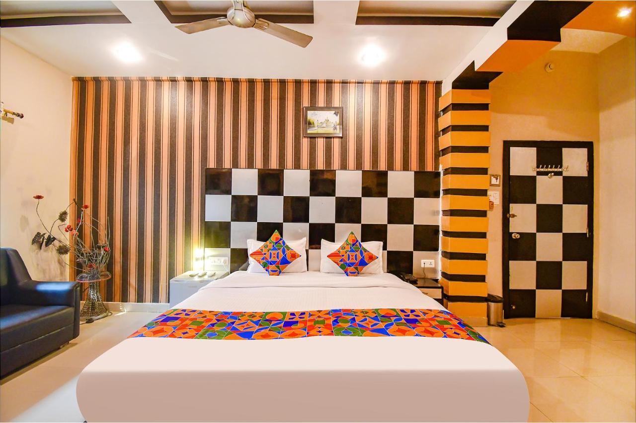 Fabhotel Prime Rockstar Suites 加尔各答 外观 照片